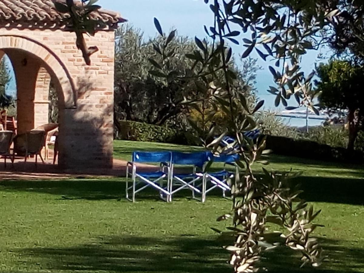 B&B La Casa Tra Gli Ulivi Civitanova Marche Extérieur photo